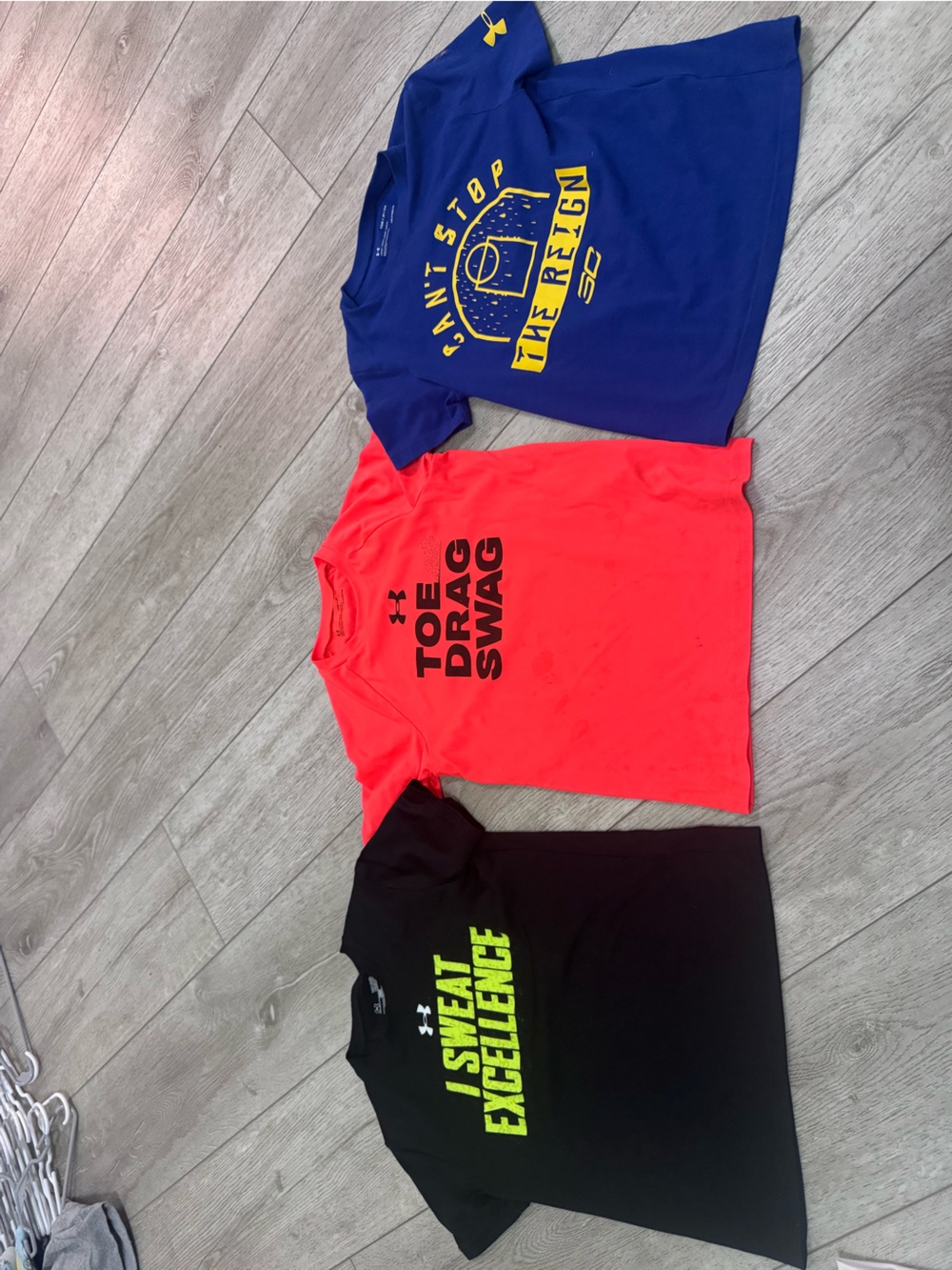 Under Armour Kids Short-Sleeve Tees in Blue, Neon Coral & Black